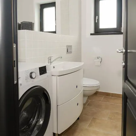 Aparthotel Clement 3*